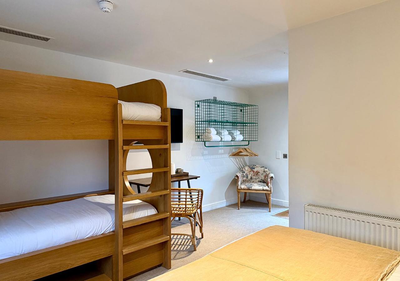 The Ridings At Theobalds Park Hotel Goff's Oak Bagian luar foto