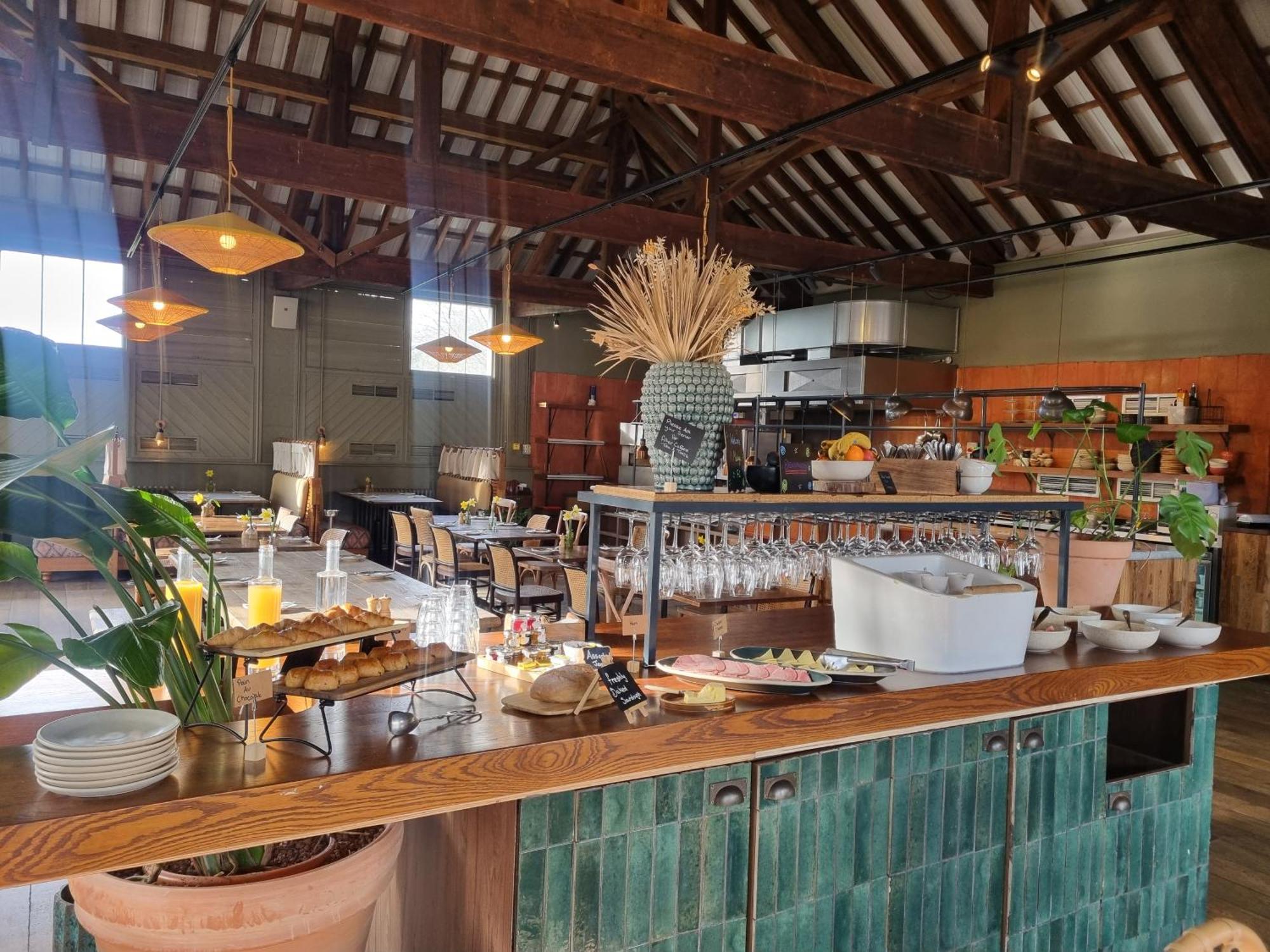 The Ridings At Theobalds Park Hotel Goff's Oak Bagian luar foto